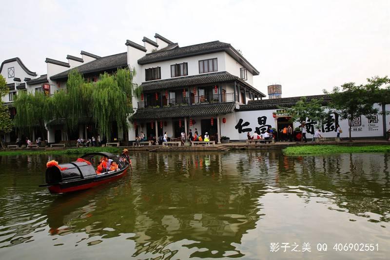 云南省表彰奖励2023年度见义勇为个人和群体,19岁辅警罗荣华被授予“云南省见义勇为英雄”称号